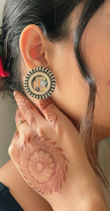 92.5 Silver Radha Krishna Studs