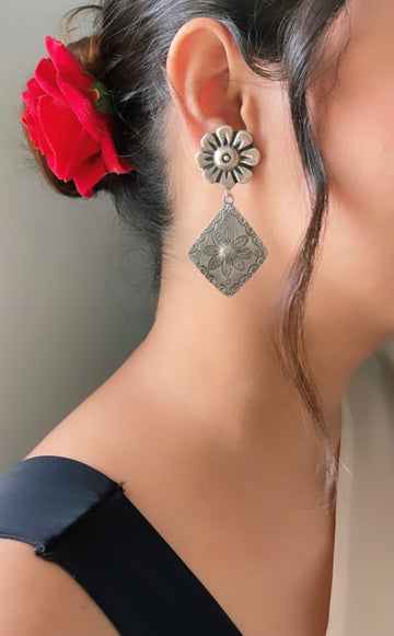 92.5 Silver ArkaPushpi Latkan Earrings