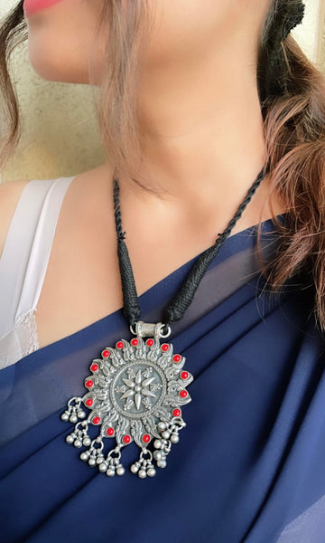 92.5 Silver Coral Surya Kund Thread Necklace