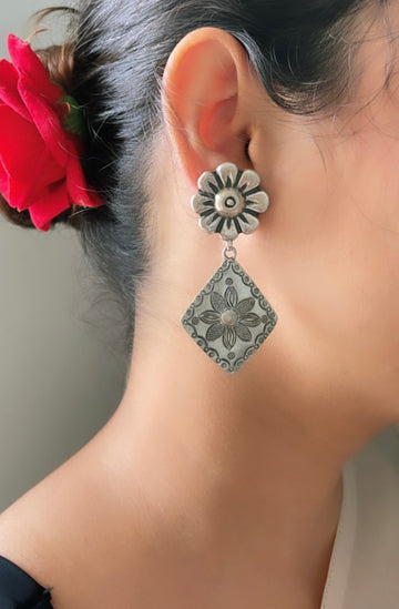 92.5 Silver ArkaPushpi Latkan Earrings